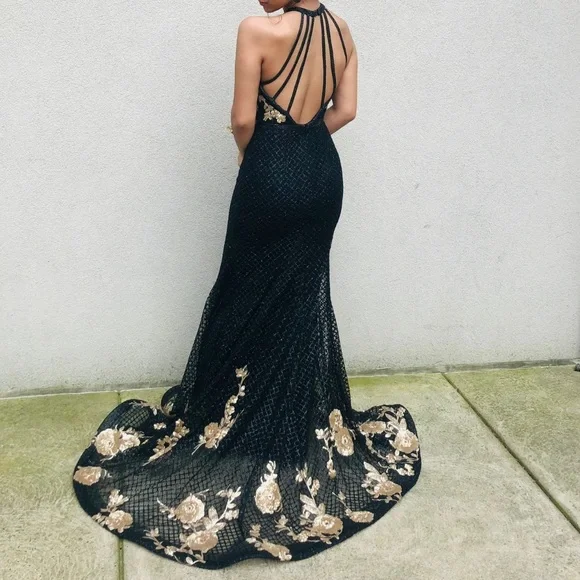 Prom Dress - Picture 4 of 4